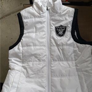 Raiders puff vest size large